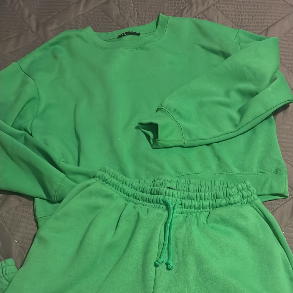 Zara kelly green set